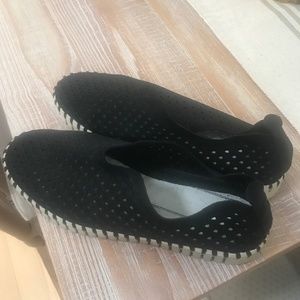 Ilse Jacobsen Tulip Perforated Sneaker  size 40